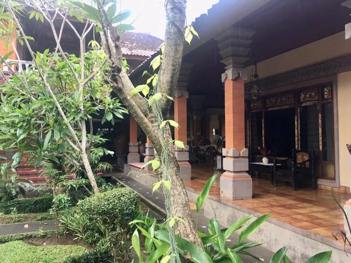 Hotel Puri Mandala Kaleran Ubud 2*,